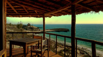 Valahantsaka resort - Restaurant - the restaurant's terrace overlooking the sea 